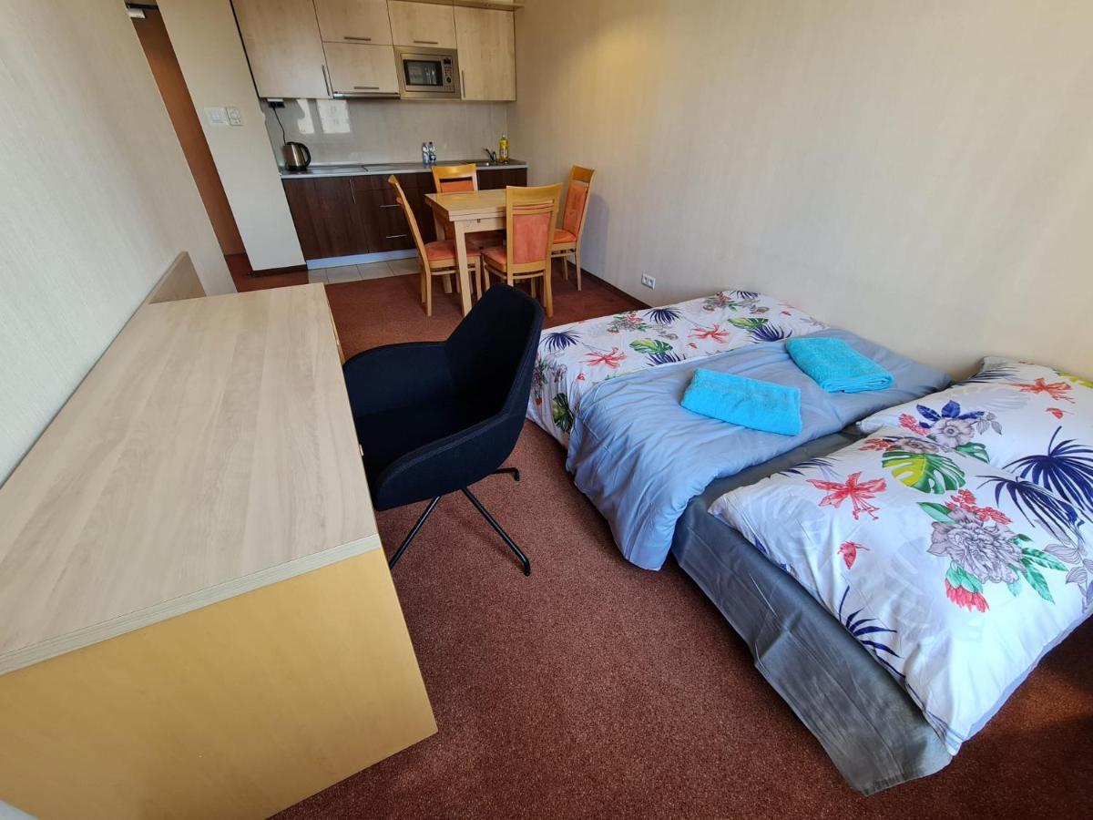 바르샤바 10Q - Z6 Apartament 902 아파트 외부 사진